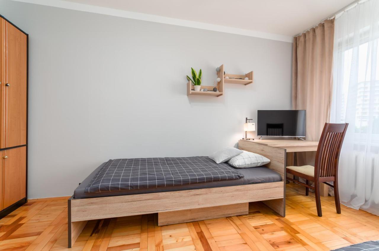 Two Bedrooms Apartment Faktura Fast Check-In 24H Rzeszów Extérieur photo